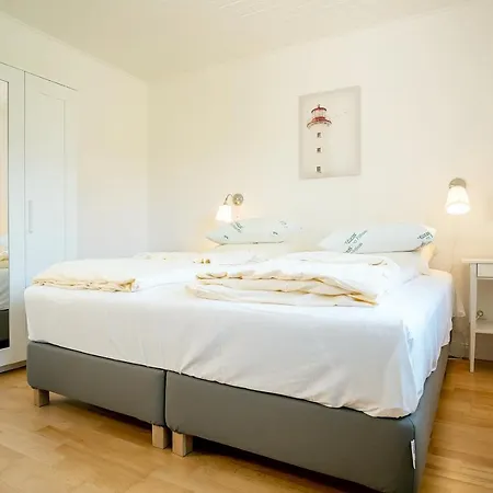 Grosser Strandlaeufer Holiday home Grossenbrode